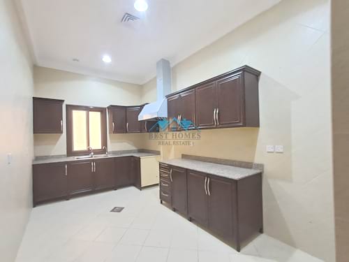 Spacious 5 Bedrooms Duplex in Abu Fatira