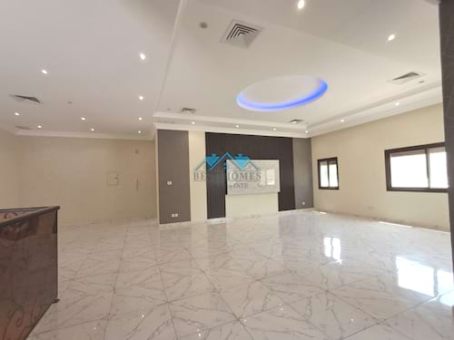 Spacious 5 Bedrooms Duplex in Abu Fatira
