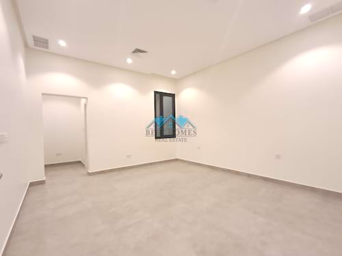4 Bedrooms Floor in Massayal