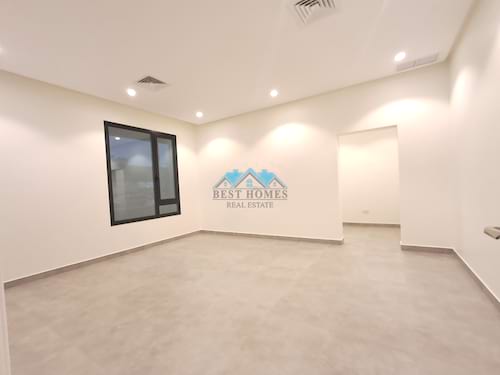 4 Bedrooms Floor in Massayal