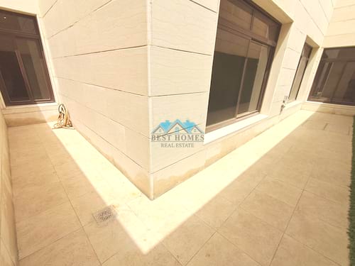 Spacious 5 Bedrooms Duplex in Abu Fatira