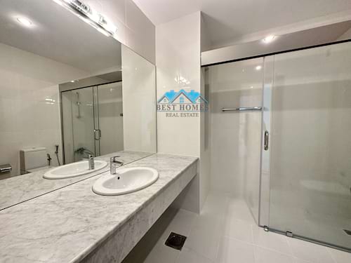 03 Bedrooms Spacious Apartment in Shaab Al Bahri