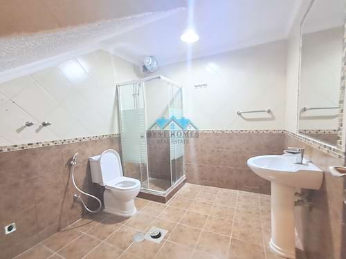 Spacious 5 Bedrooms Duplex in Abu Fatira