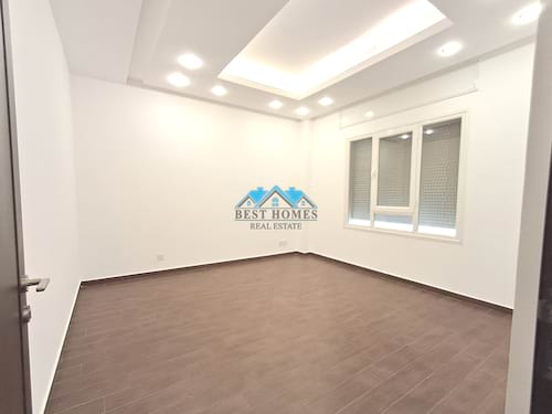 Comfortable 3 Bedroom Apartment in Rumaithiya