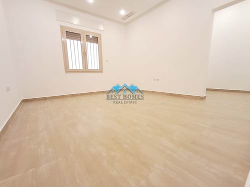 4 Bedrooms Basement Floor in Jabriya