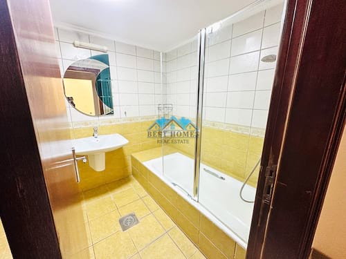 Spacious 5 Master Bedrooms Duplex in Rumaithiya