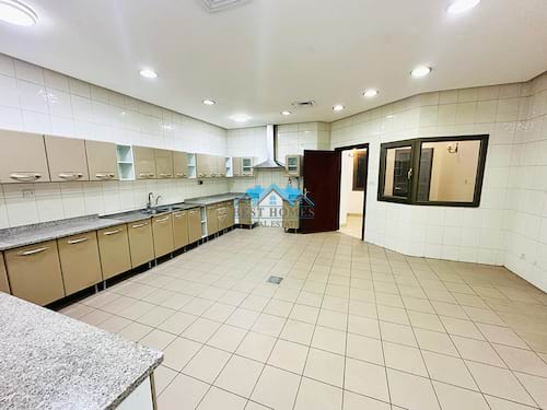 Spacious 5 Master Bedrooms Duplex in Rumaithiya