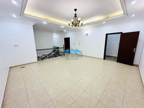 Spacious 5 Master Bedrooms Duplex in Rumaithiya