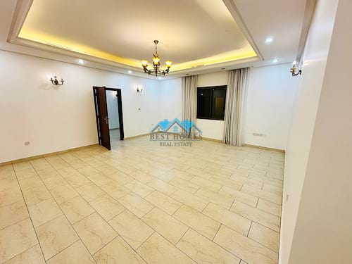 Spacious 5 Master Bedrooms Duplex in Rumaithiya