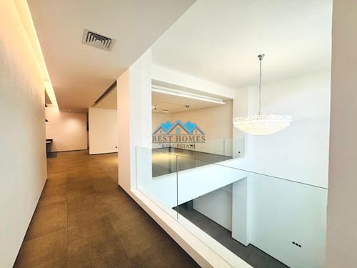 Five Bedrooms Duplex Apartment with A Private Entrance in Abu Fatira