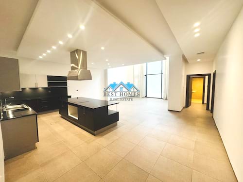 Five Bedrooms Duplex Apartment with A Private Entrance in Abu Fatira