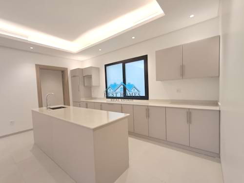 Spacious 4 Bedrooms Floor With Huge Balcony in Bayan