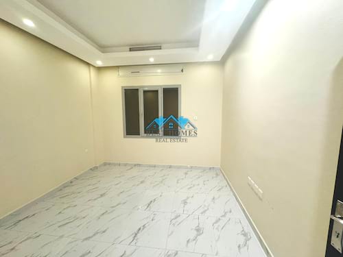 Three Bedrooms Apartment With a Balcony in Rumaithiya