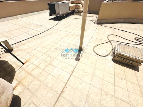 Seven Bedrooms Spacious Villa in Salwa
