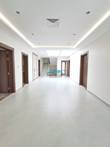 Luxury 4 Master Bedroom Renovated Duplex Villa in Jabriya