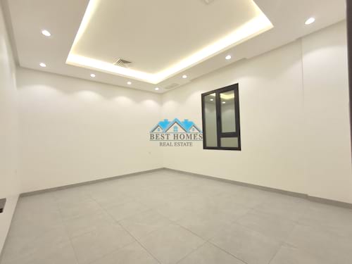 Nice and Spacious Five Bedrooms Floor in Funaitees