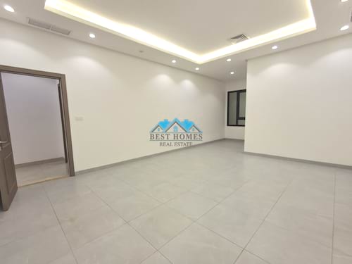 Nice and Spacious Five Bedrooms Floor in Funaitees