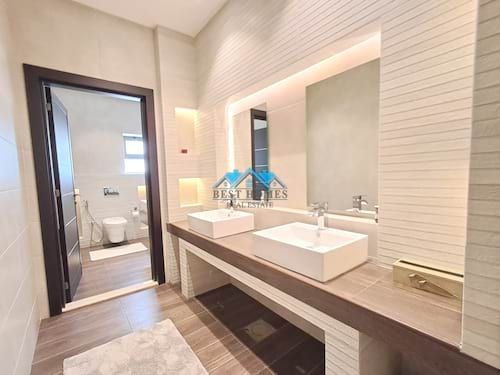 Modern Four Bedrooms Floor in Jabriya