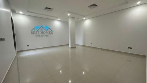 06 Bedroom Luxurious Villa in Sideeq