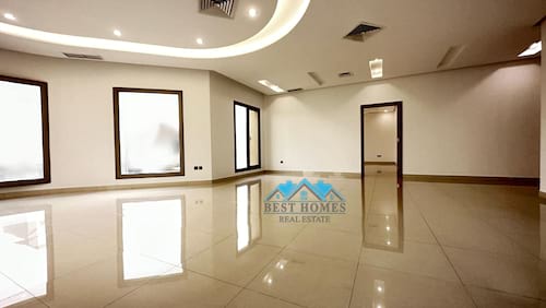06 Bedroom Luxurious Villa in Sideeq