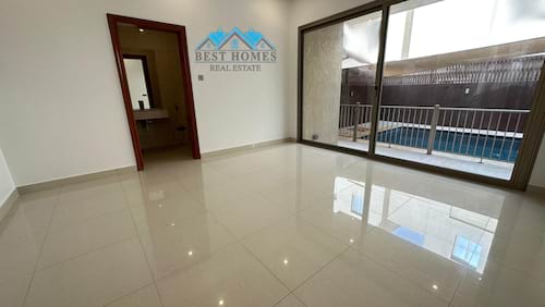 06 Bedroom Luxurious Villa in Sideeq