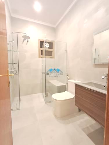 3 Bedrooms Ground Floor with Private Entrance in Shuhada Area