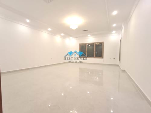 3 Bedrooms Ground Floor with Private Entrance in Shuhada Area