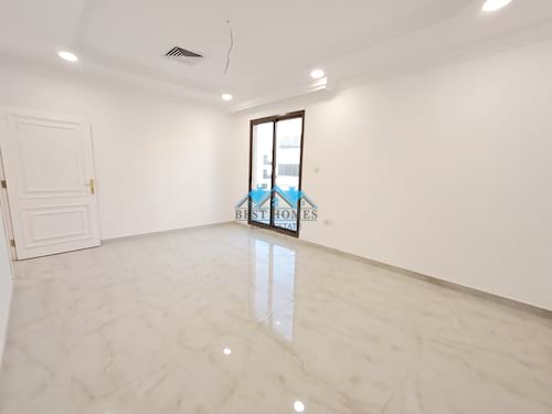 Nice and Spacious 3 Bedrooms Apartment in Sadeeq
