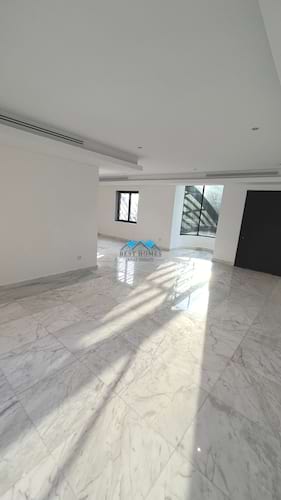 Luxury Fully Renovated 3 Bedroom Villa with Garden and Terrace in Messila