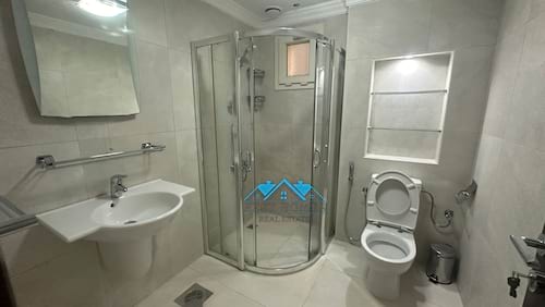 A Nice and Very Spacious 4 Bedrooms Ground-Floor Apartment in Rumaithiya