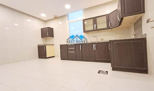 4 Bedrooms Ground Floor in Abu Fatira