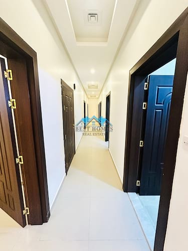 Spacious Five Bedrooms Apartment in Fnaitees