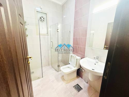 Spacious Five Bedrooms Apartment in Fnaitees