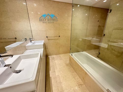 Super deluxe triplex town house in Bneid Al Gar