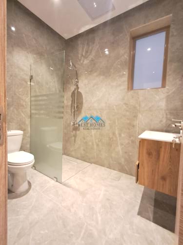 Brand New 4 Master Bedrooms Ground Floor In Zahra