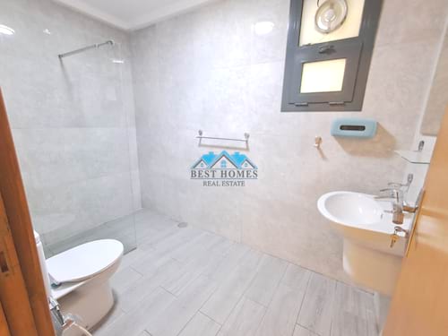 Spacious 4 Bedrooms Floor With Balcony in Funaitees Area