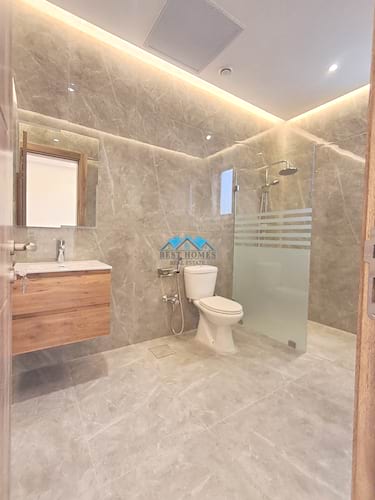 Brand New 4 Master Bedrooms Ground Floor In Zahra