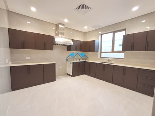 Brand New 4 Master Bedrooms Ground Floor In Zahra