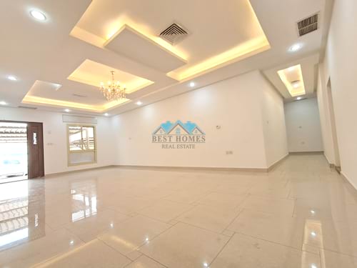 5 Bedrooms Ground Floor in Rumaithiya