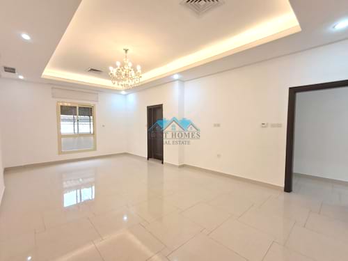 5 Bedrooms Ground Floor in Rumaithiya