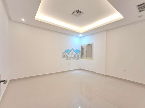 5 Bedrooms Ground Floor in Rumaithiya