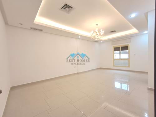 5 Bedrooms Ground Floor in Rumaithiya