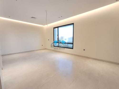 Premium 4 Bedroom Apartment with Main Street View in Bayan