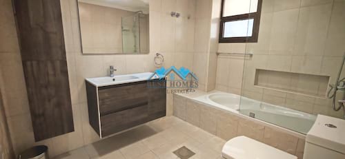 Modern 6 Bedrooms Spacious VIP Villa in Jabriya