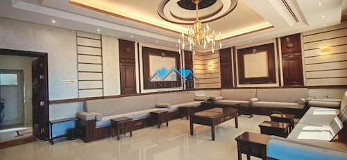 Modern 6 Bedrooms Spacious VIP Villa in Jabriya