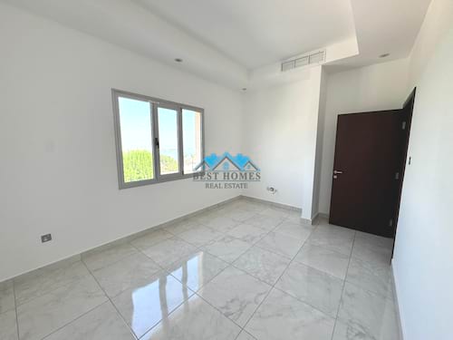 3 Bedrooms Apartment with Beach Access in Abul Hasaniya