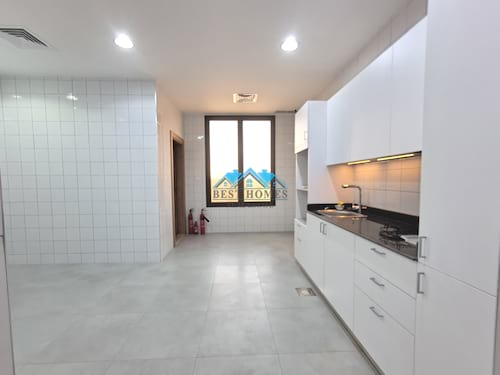 4 Master Bedrooms Ground Floor Duplex in Rawda Area