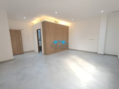 4 Master Bedrooms Ground Floor Duplex in Rawda Area