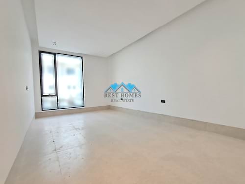 Spacious 4 Bedrooms Ground Floor With Private Entrance In Shuhada Area