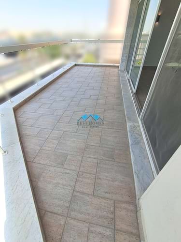 Spacious 4 Bedrooms Floor With Balcony In Salwa